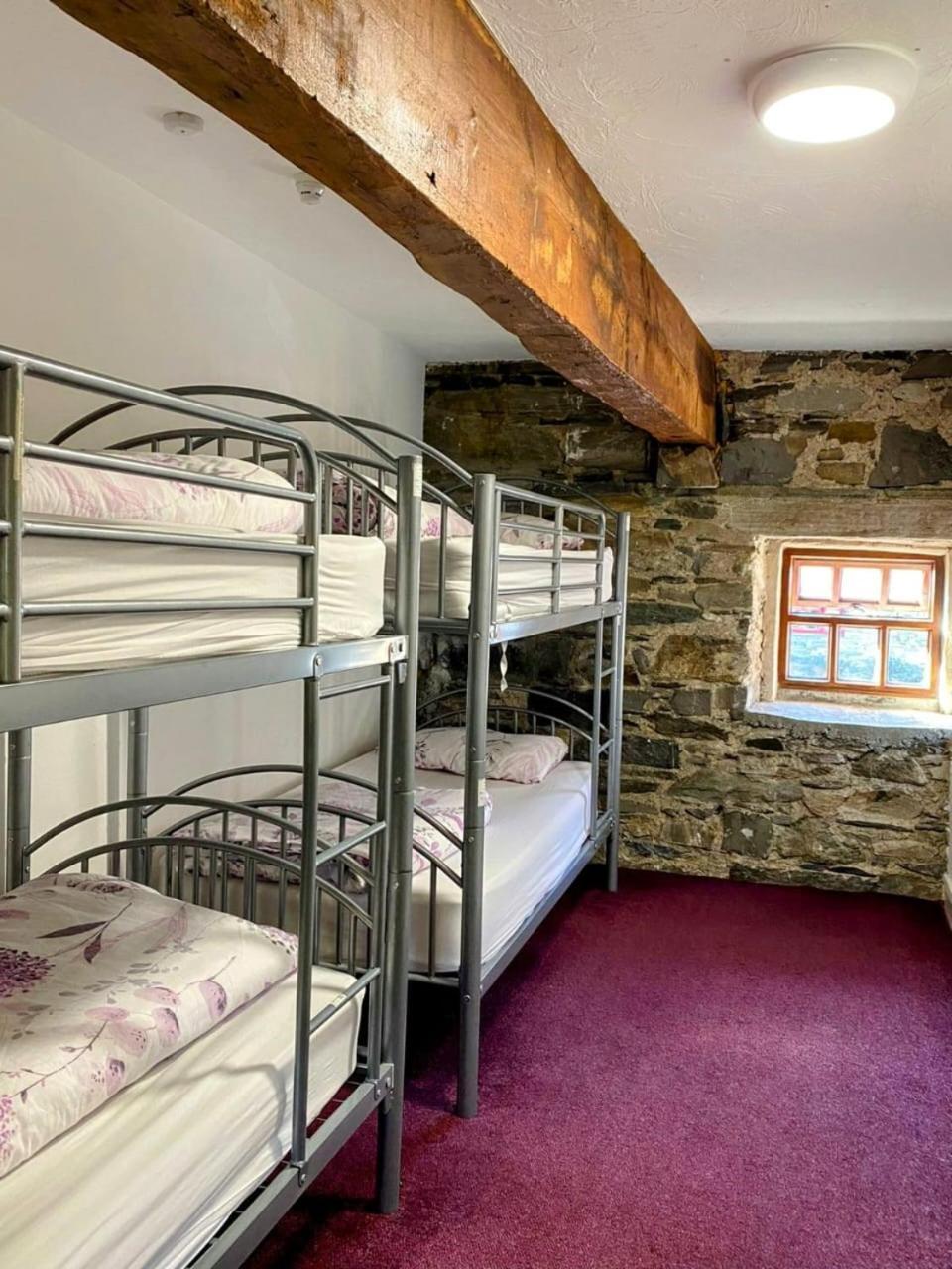 ווסטפורט Old Mill Holiday Hostel מראה חיצוני תמונה