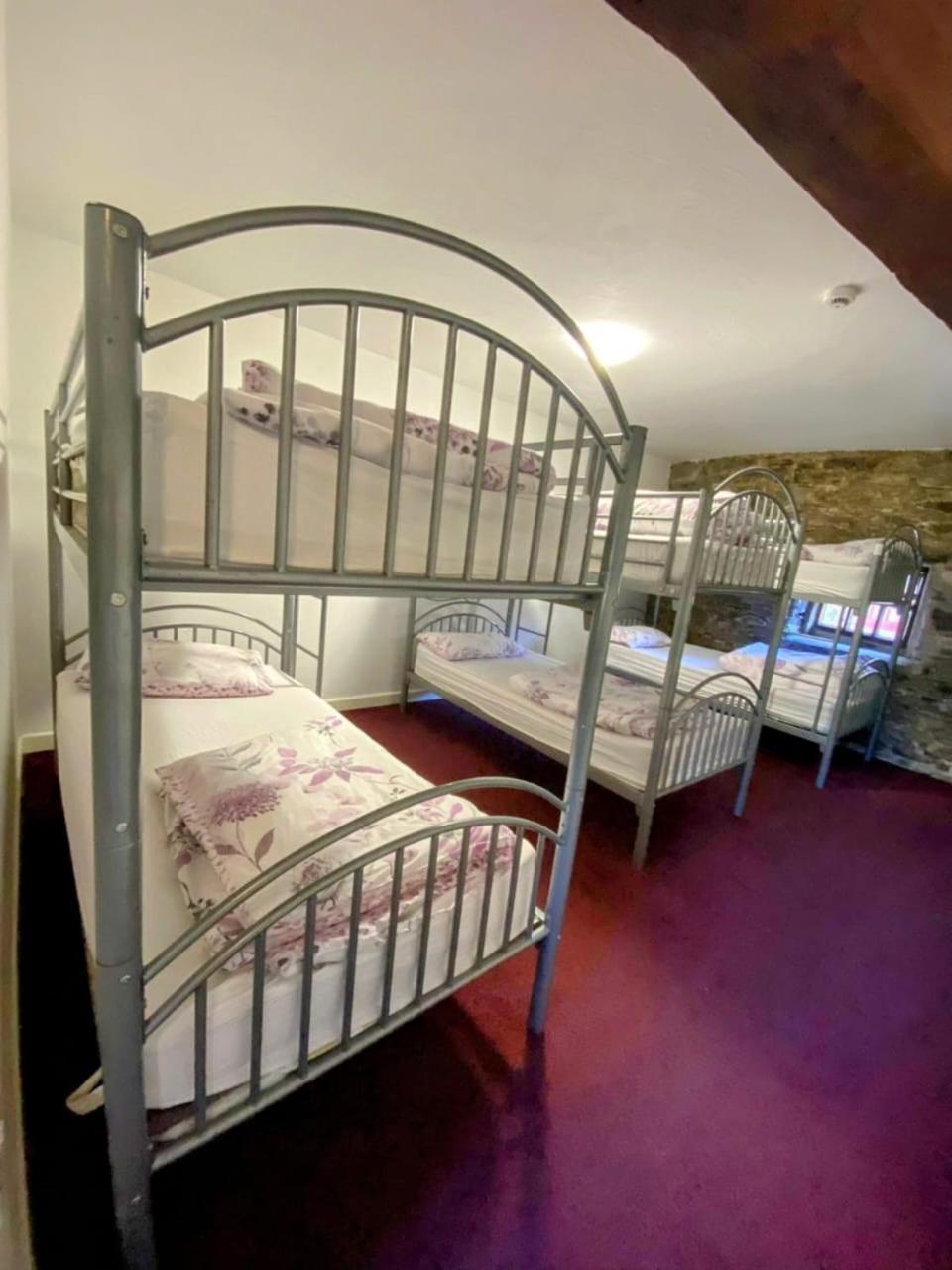 ווסטפורט Old Mill Holiday Hostel מראה חיצוני תמונה
