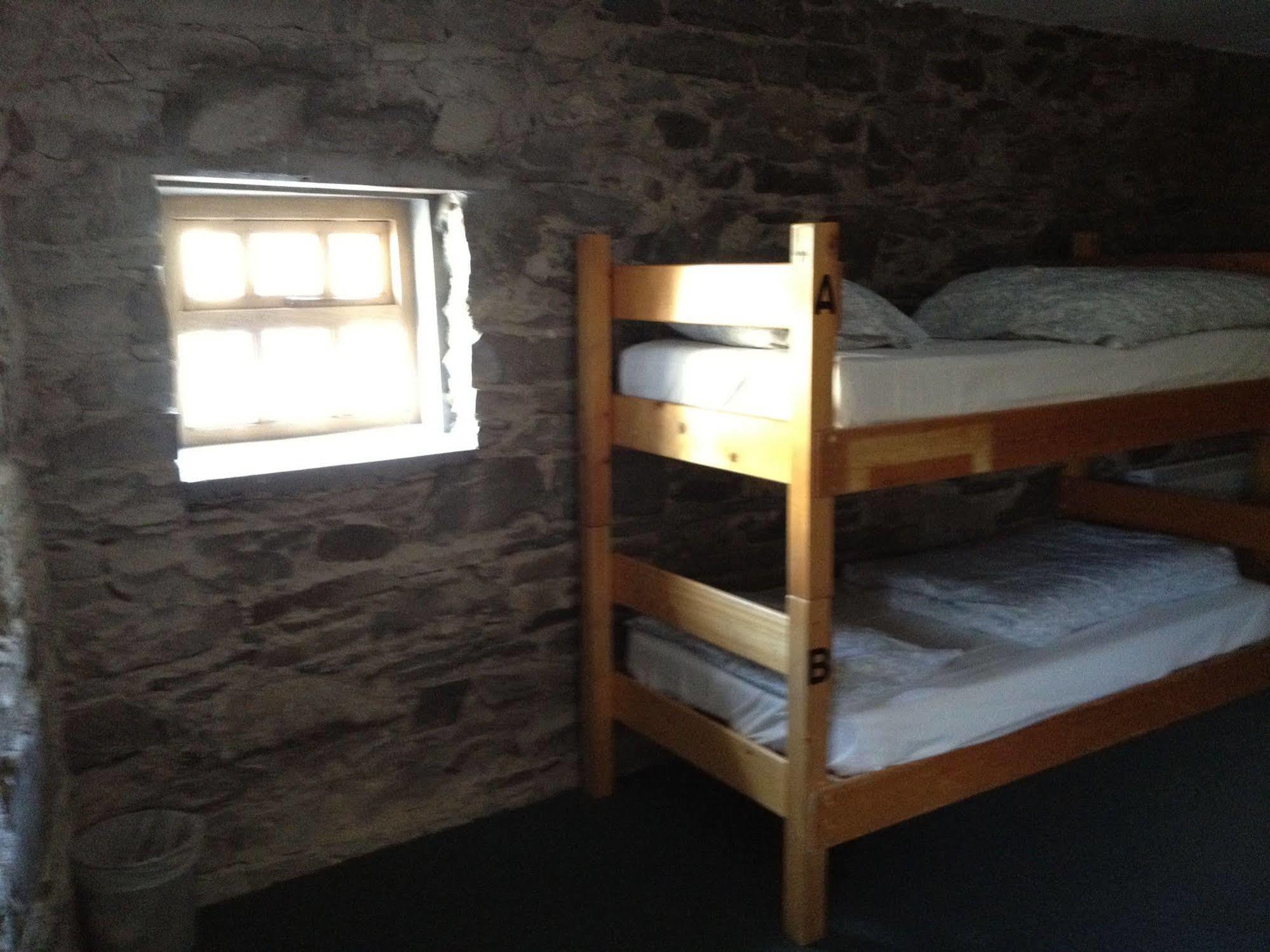ווסטפורט Old Mill Holiday Hostel מראה חיצוני תמונה